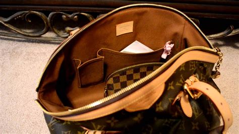 what does the inside of a louis vuitton look like|louis vuitton bag interior color.